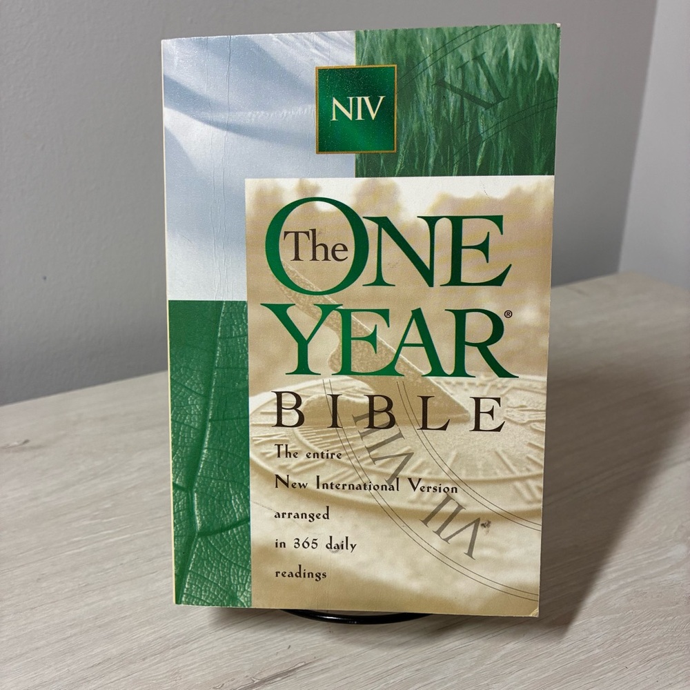 One Year Bible NIV Tyndale House Publishers 1986 Trade PB 365 Daily Readings
